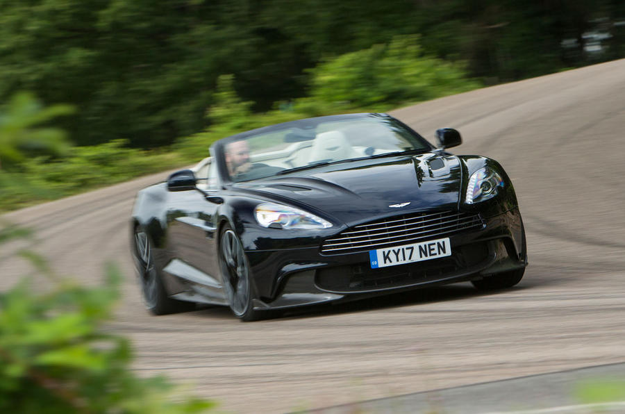 Aston Martin Vanquish S Volante 