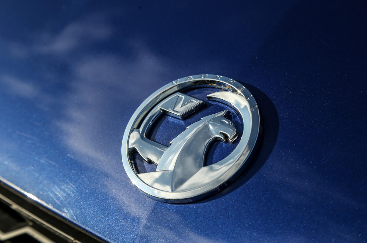 Vauxhall vxr8 gts r vauxhall badge