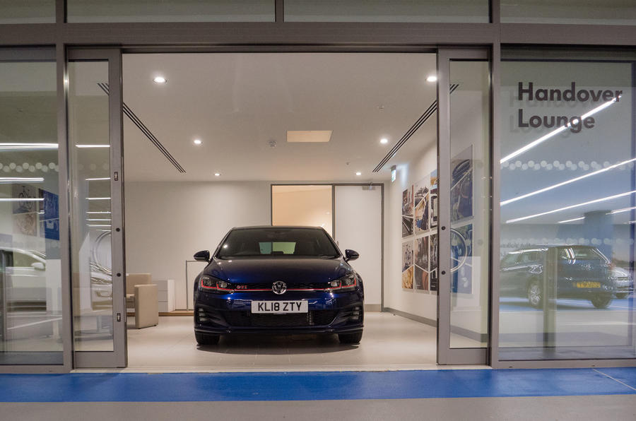 Volkswagen Golf GTI dealership