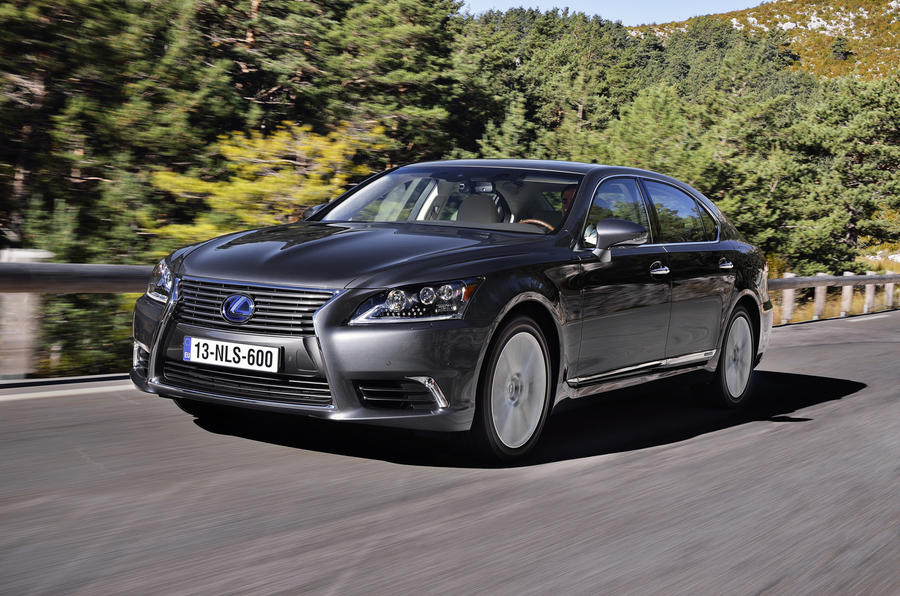 Lexus LS