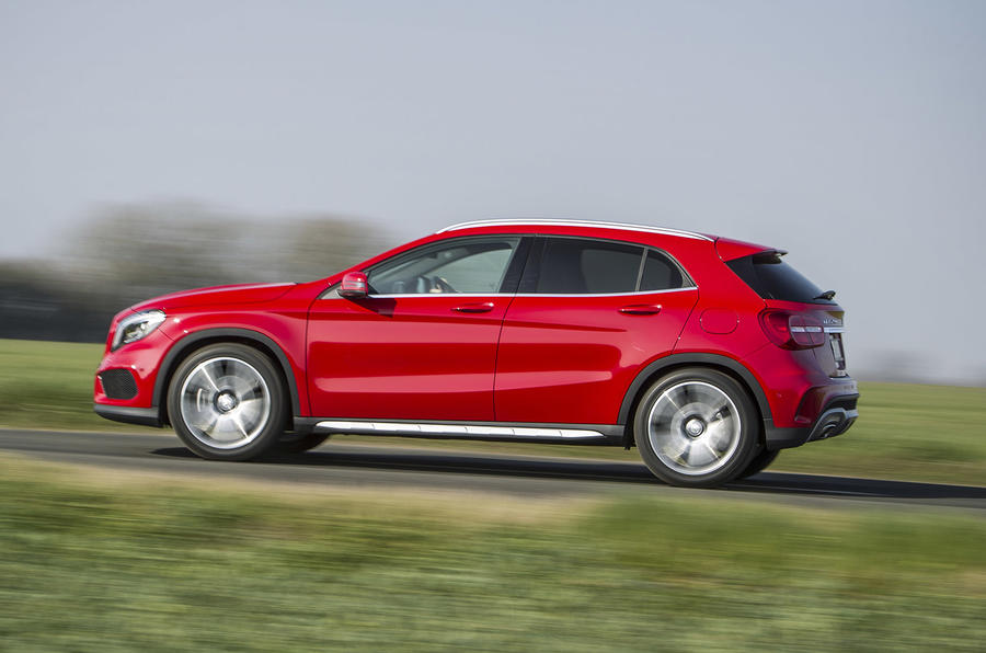 Mercedes-Benz GLA 250 4Matic AMG Line