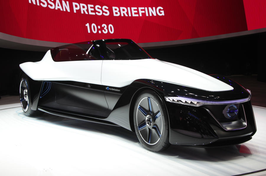 Tokyo motor show 2013: Nissan BladeGlider