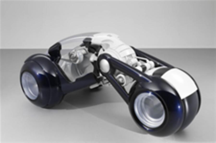 Peugeot's three-wheel concept