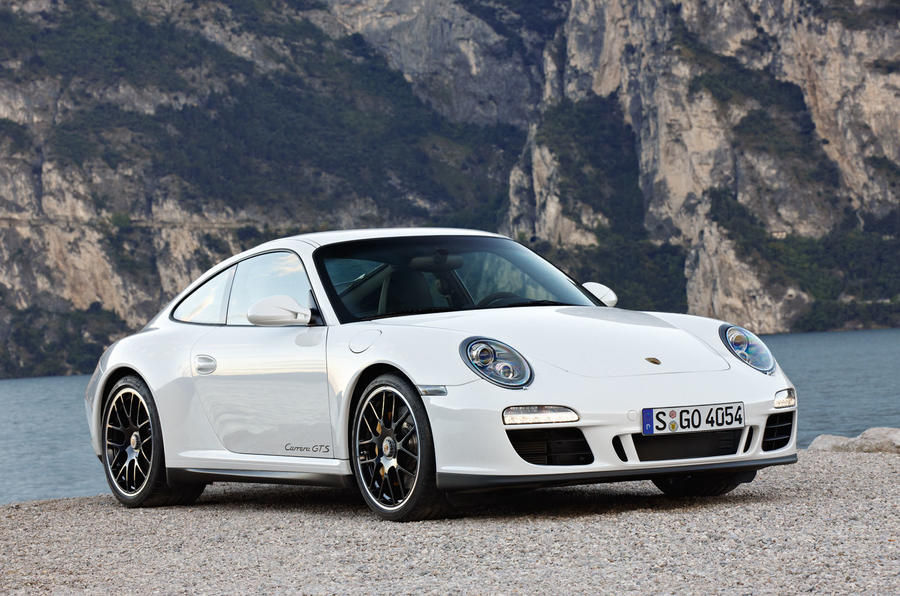 Paris show: Porsche 911 Carrera GTS