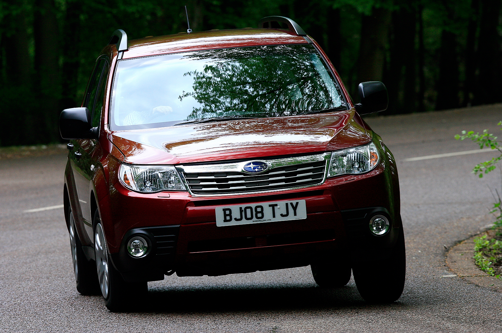 Subaru Forester cornering