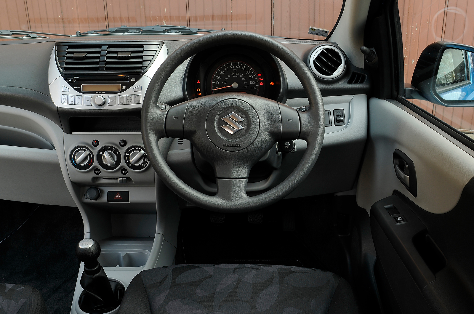 Suzuki Alto dashboard