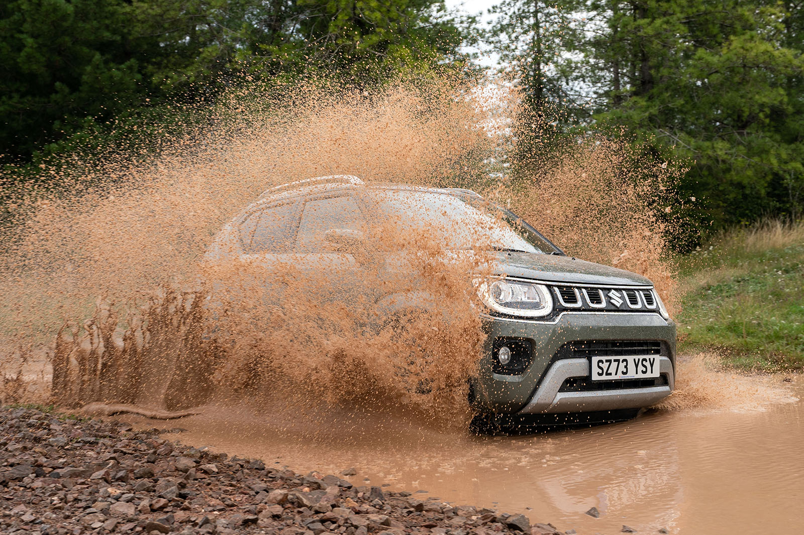 suzuki ignis review 2024 18 watersplash