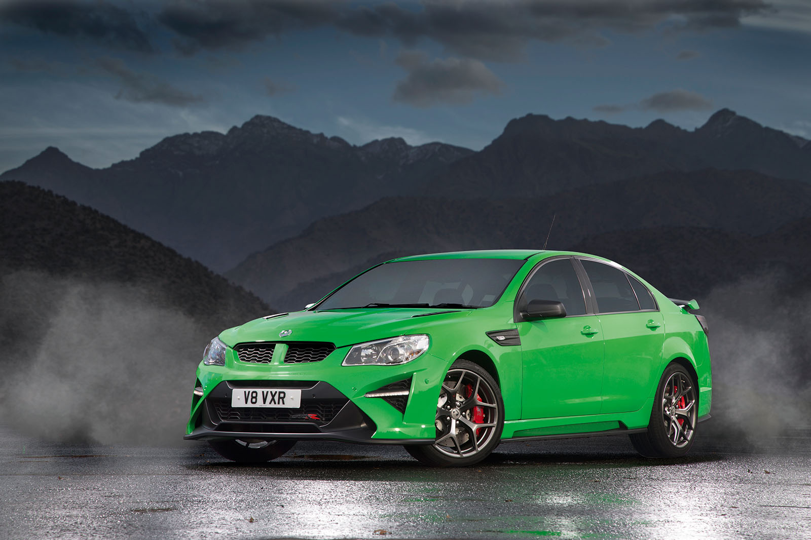 4 star Vauxhall VXR8 GTS-R