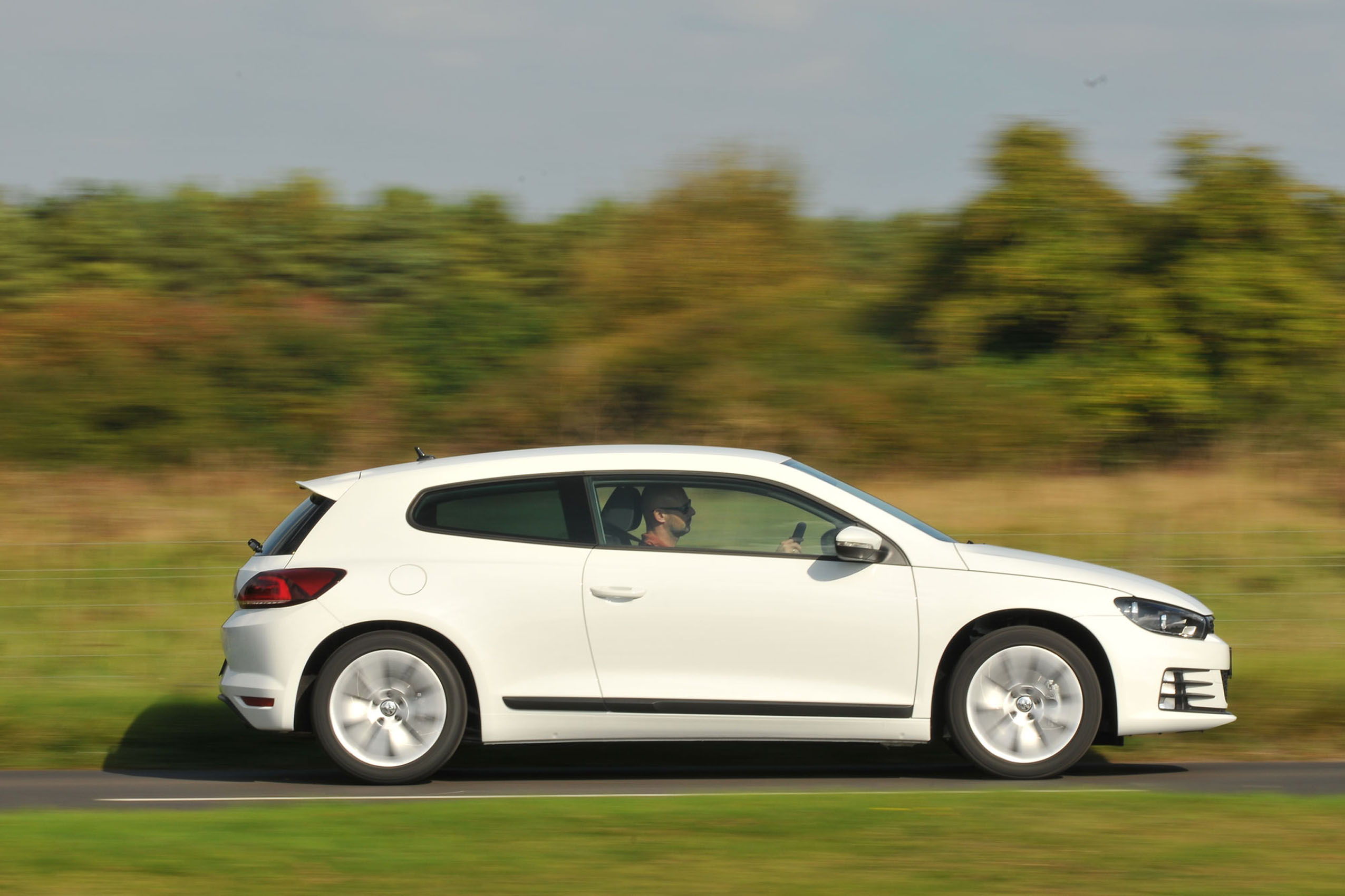 Volkswagen Scirocco side profile