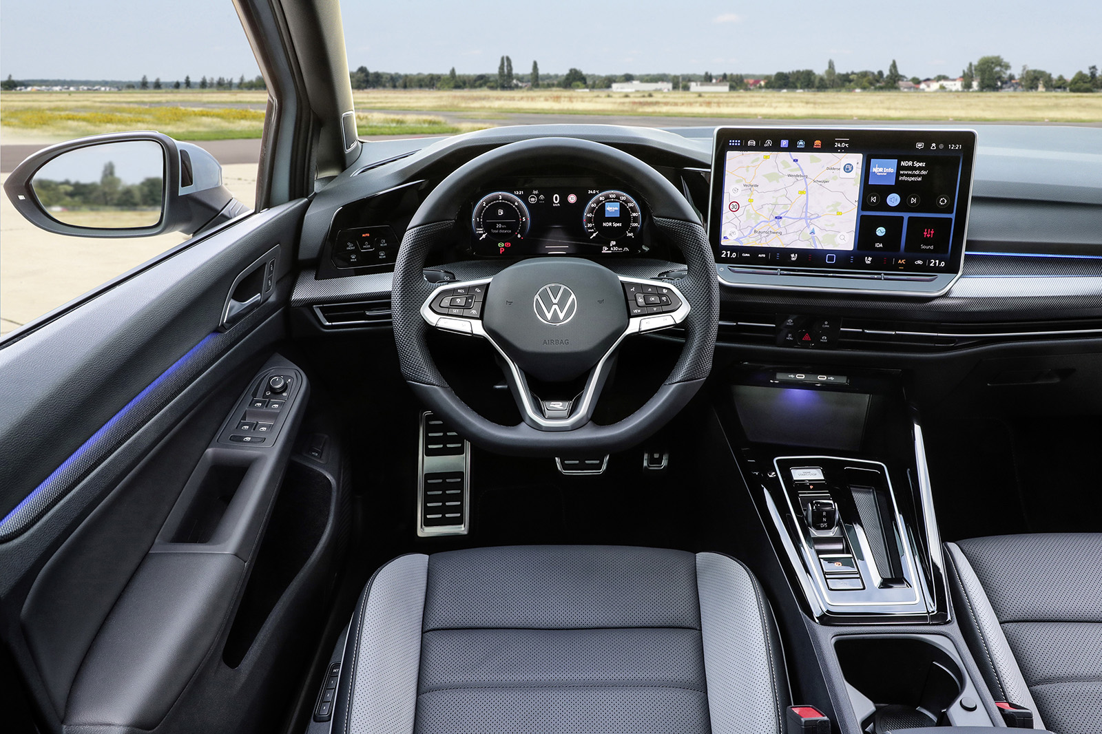 vw golf review 2024 09 